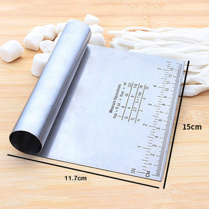 Home Durable Stainless Steel with Scale Section Noodle Cutter Baking Tools, Noodle Cutter (Silver)