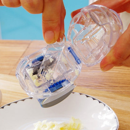 Kitchen Manual Roller Garlic Cutter Quick Grinding Garlic Tool Random Colour Delivery, Roller Garlic